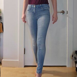 3/15$ skinny blue jeans